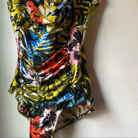 Retro palm bathing suit - Picture 6 of 6